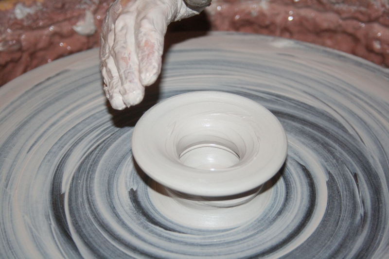 sculpture-LA CRAU-min_wheel-ceramic-artist-craft-pottery-material-555860-pxhere.com